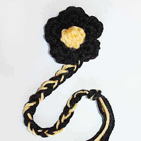 Summer Bee Crochet Flower + Bookmark