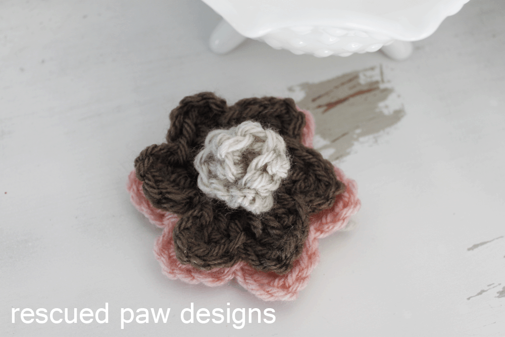 Download Double Layer Rosette Flower Crochet Pattern - EasyCrochet.com