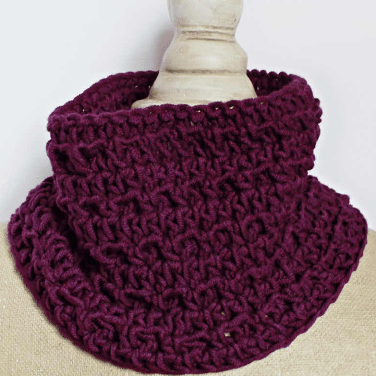 Textured Cowl – Crochet Pattern