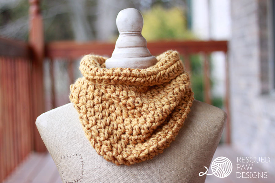 Crochet Super Chunky Cowl Pattern & Video Tutorial