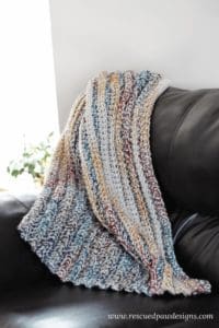How to Crochet a Chunky Blanket (5 Sizes)