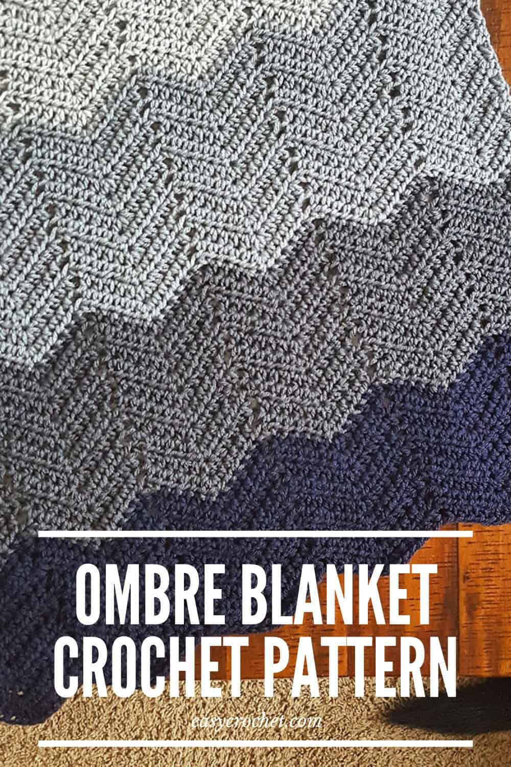 Crochet this easy ombre ripple blanket with this FREE crochet blanket pattern from Easy Crochet via @easycrochetcom