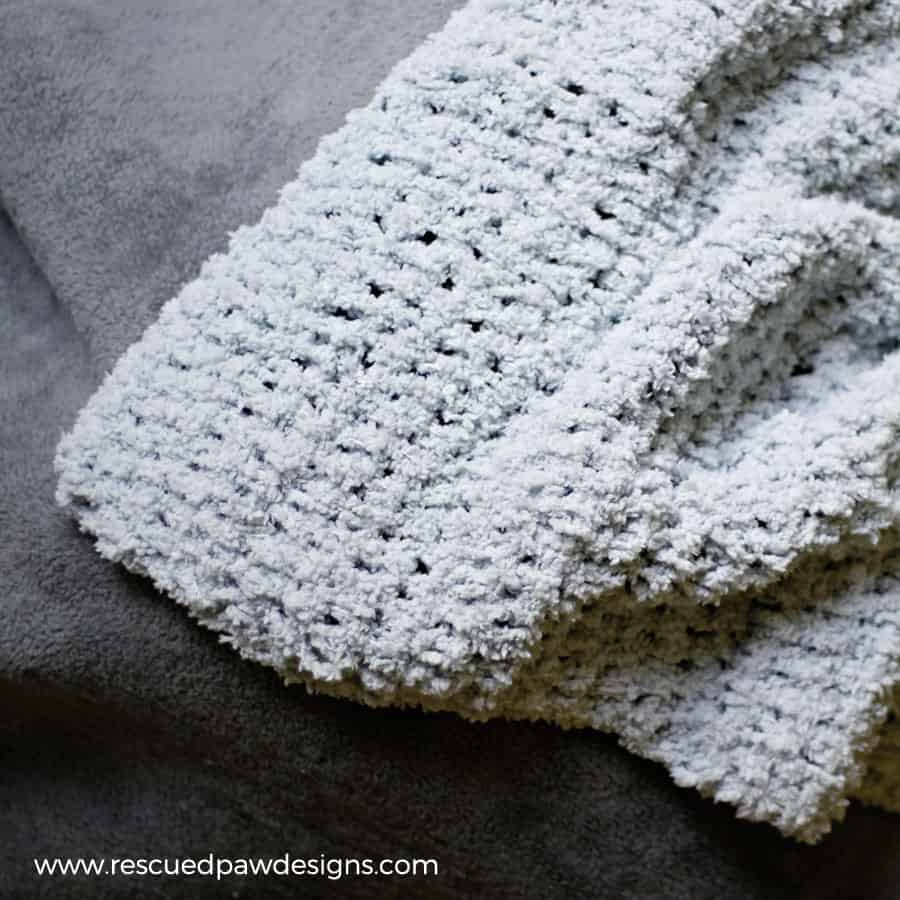 So Soft Baby Blanket Crochet Pattern by Easy Crochet - Click to Read or Pin and Save for Later! 