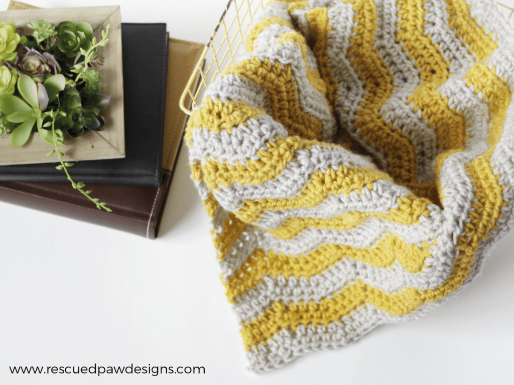 Baby Ripple Crochet Blanket from Easy Crochet. Click to Read or Pin and Save for Later! www.easycrochet.com