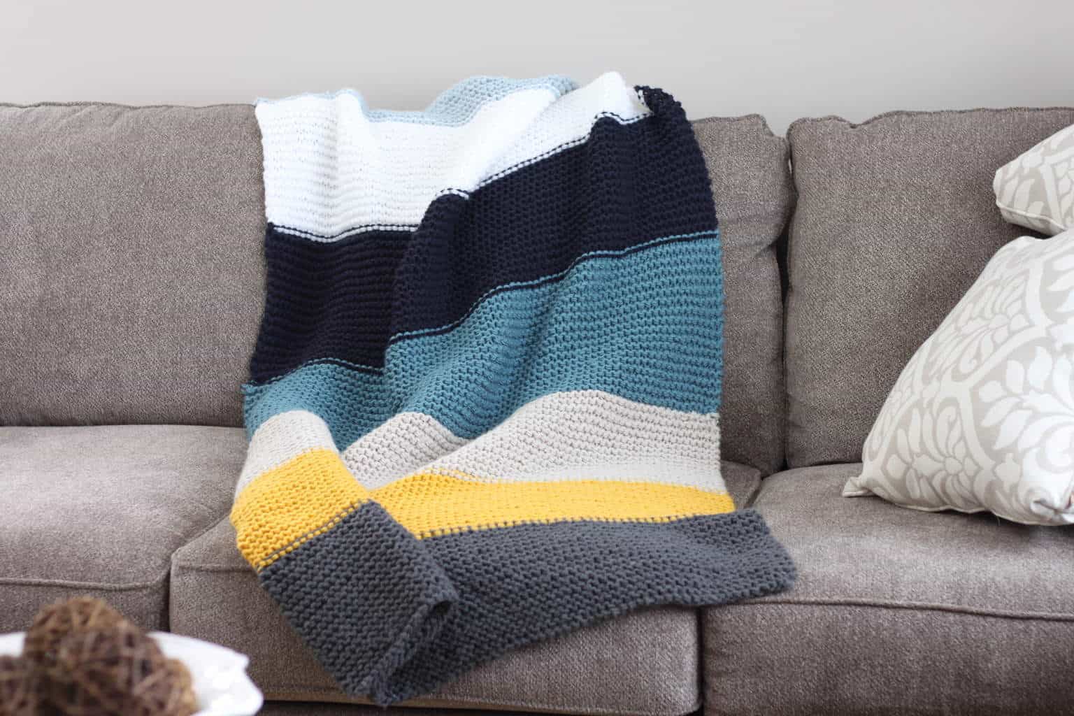 How To Knit A Blanket For Beginners A Free Knitting Pattern Free Step By Step Beginner Knit Blanket Pattern