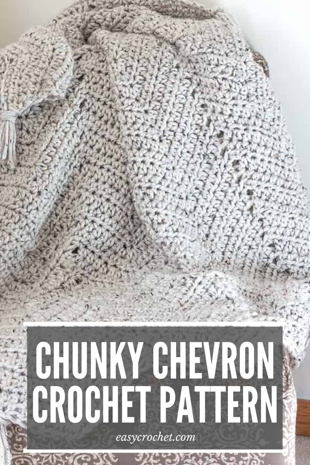 chunky chevron crochet blanket pattern via @easycrochetcom
