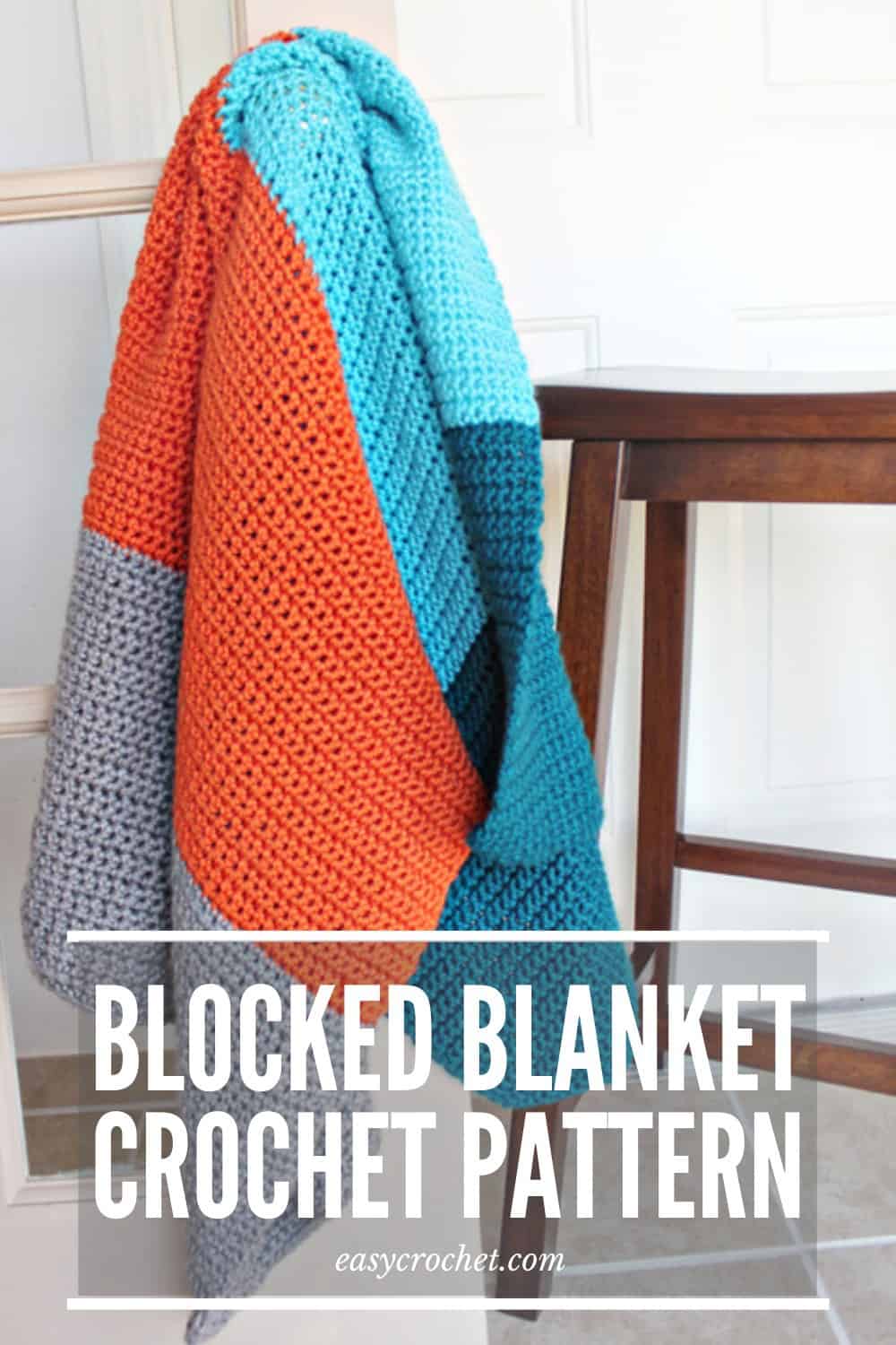 Easy Color blocked Crochet Blanket Pattern that is PERFECT for beginners! via @easycrochetcom