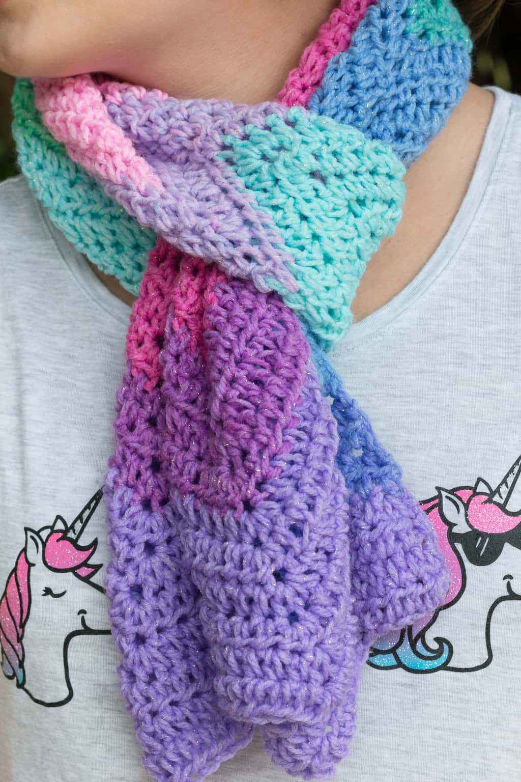 Mandala Sparkle Yarn Scarf Pattern