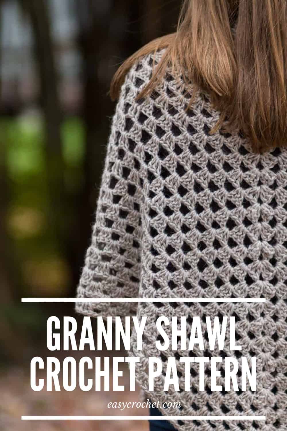 Free Crochet Granny Shawl Crochet Pattern by easycrochet.com Learn how to make this simple shawl with a video and written pattern. via @easycrochetcom