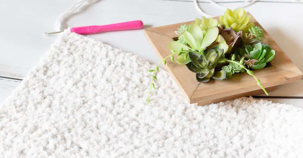 How to Crochet a Bath Mat: Easy and Free Pattern - OkieGirlBling'n'Things