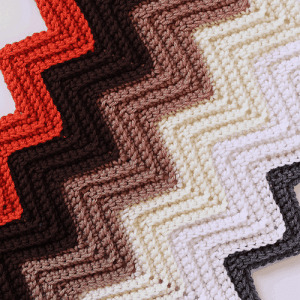 An Easy Chevron Crochet Blanket Pattern