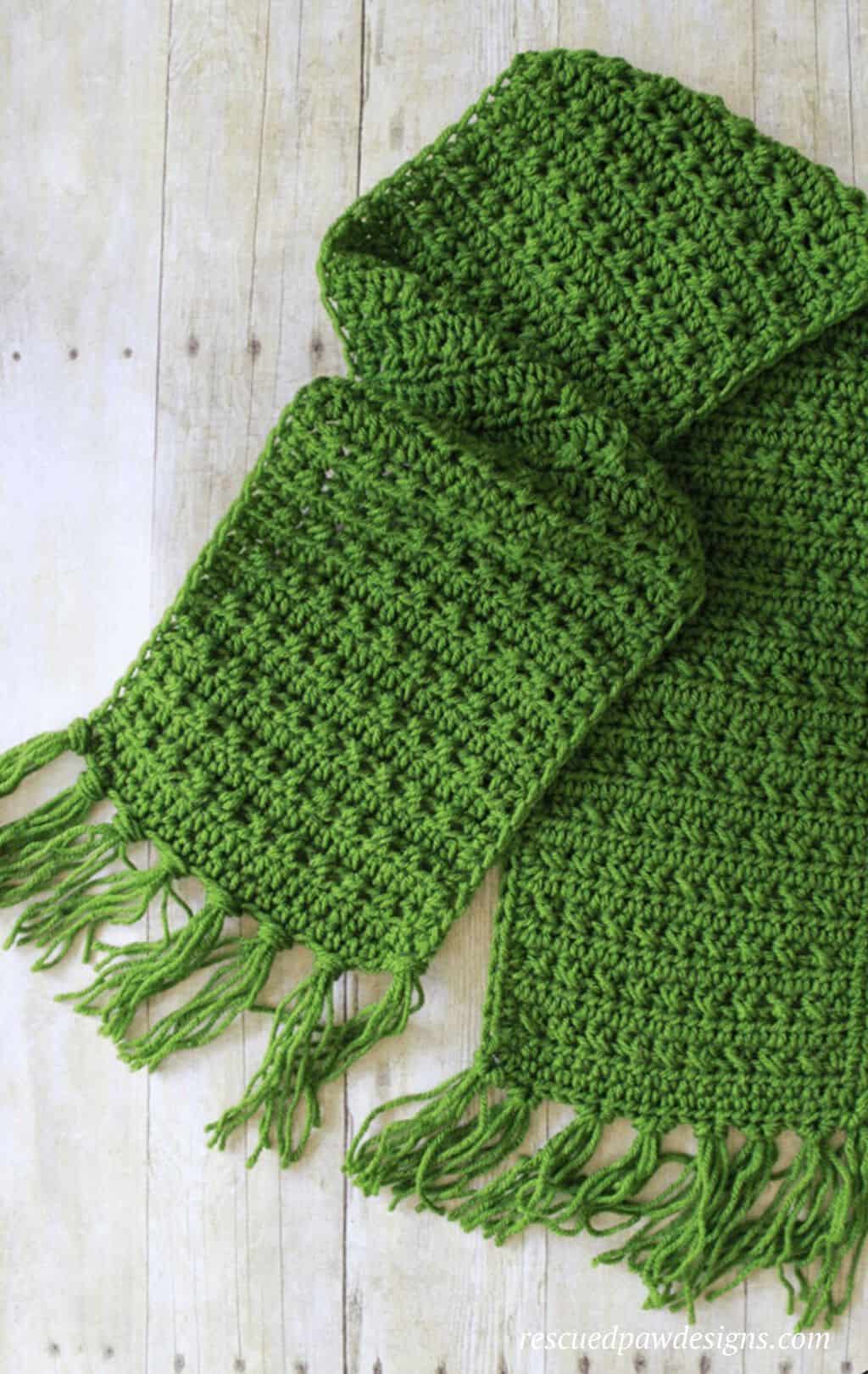 green fall crochet scarf pattern