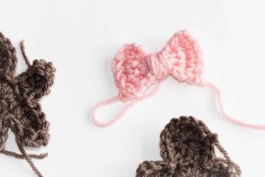 Mini Crochet Bow Pattern