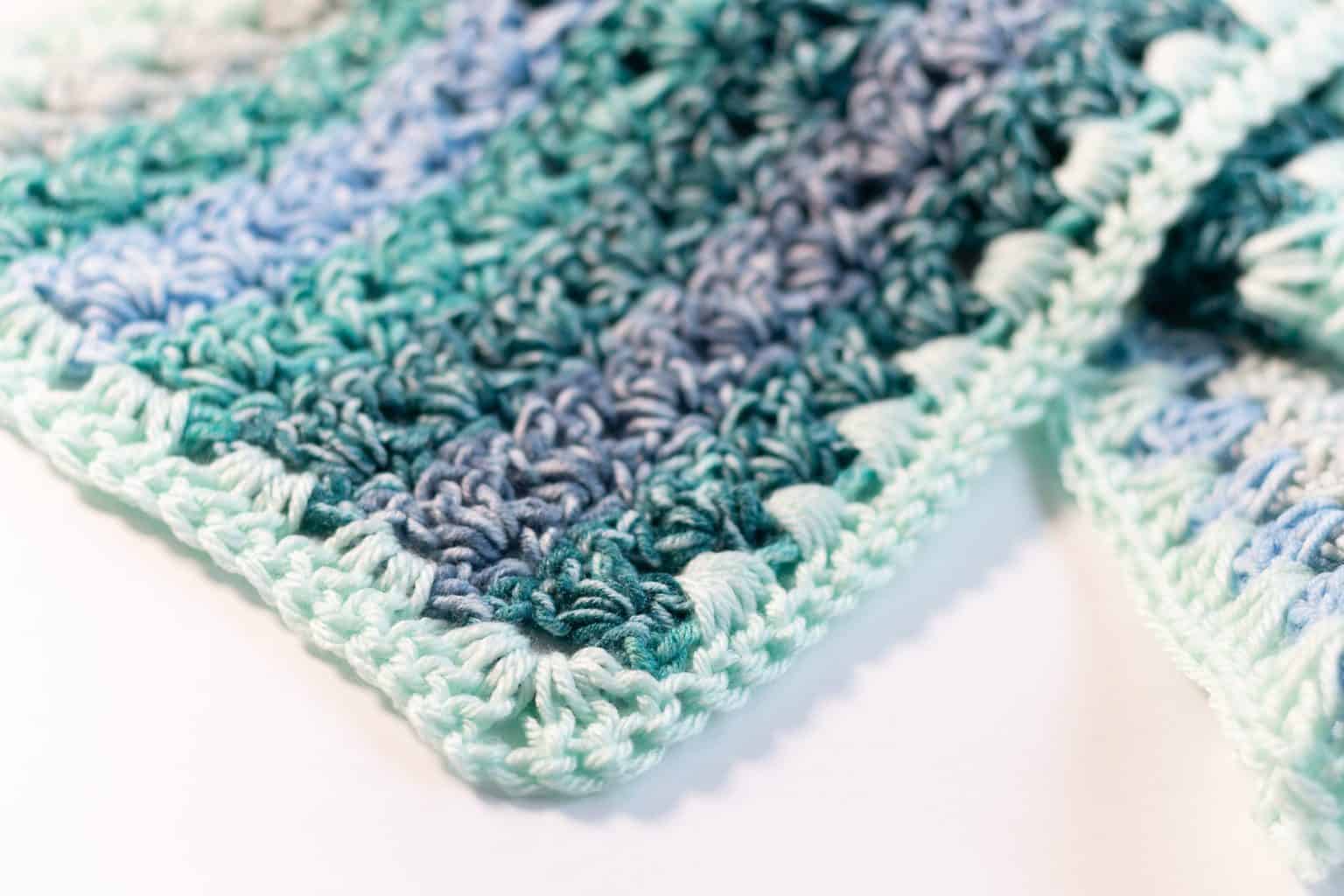 Mandala Ombre Yarn Crochet Scarf Pattern - Easy Crochet Patterns
