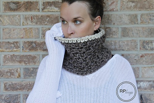 Crochet Chunky Cowl Pattern