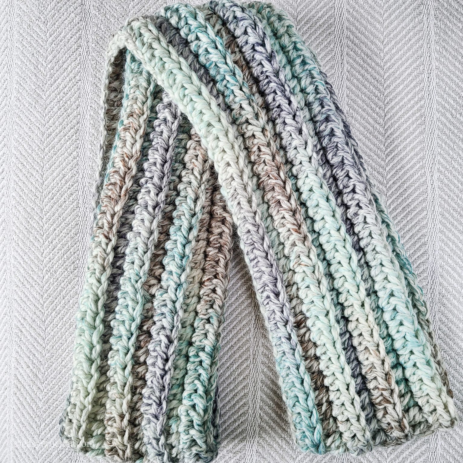 HDC Crochet Infinity Scarf Pattern