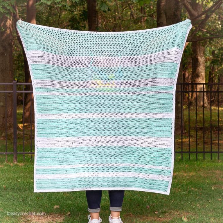 Easy Double Crochet Blanket for Beginners