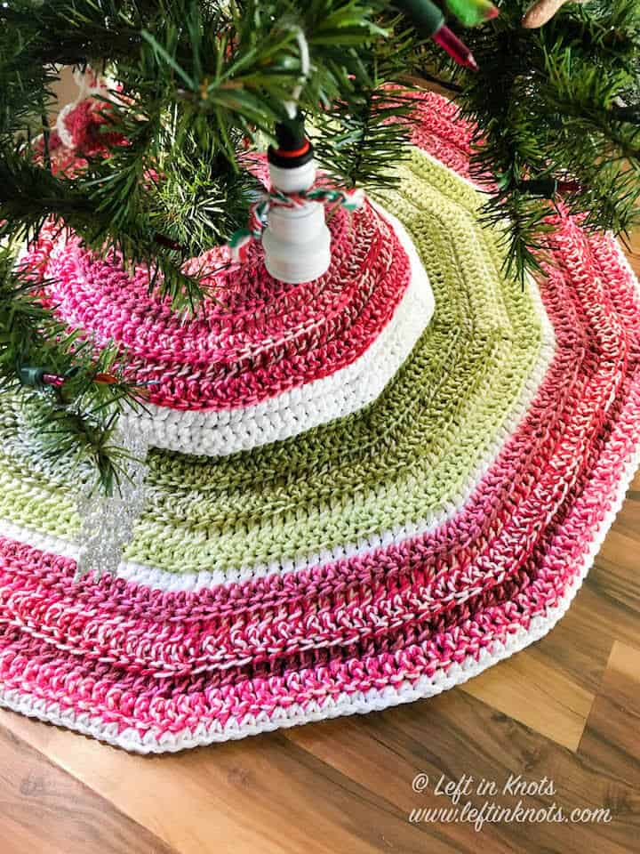 9 Easy Crochet Christmas Tree Skirt Patterns Easy Crochet Patterns