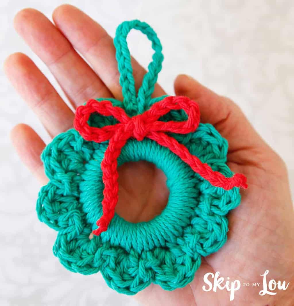 Free Crochet Patterns for Easy Christmas Tree Ornaments for Beginners ...