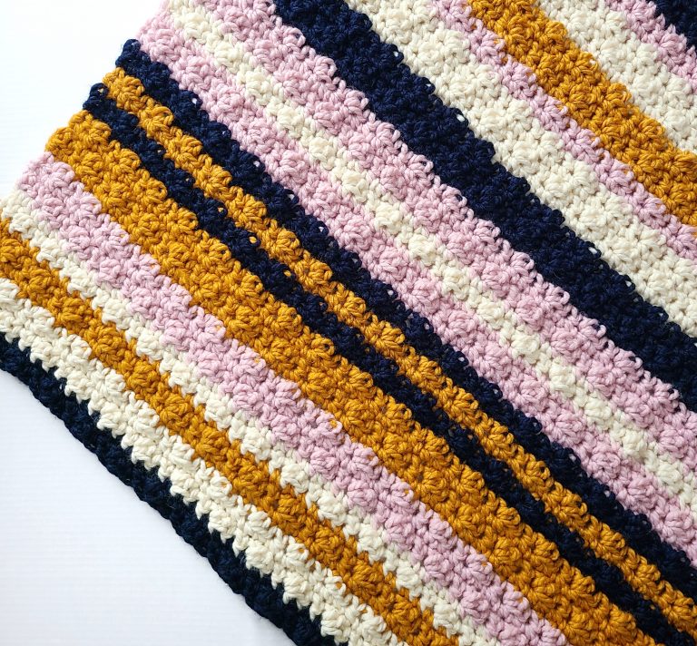 Chunky Yarn Crochet Blanket Pattern - Easy Crochet Patterns