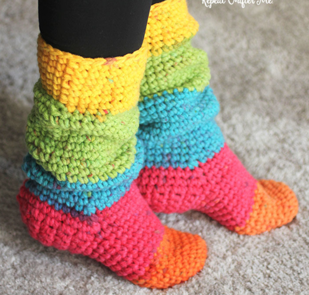 9 Free And Easy Crochet Patterns For Slippers Easy Crochet Patterns 