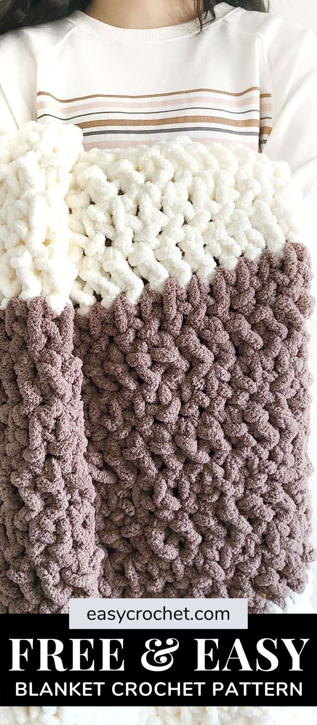 Free Jumbo Yarn Crochet Blanket pattern using Bernat Blanket Extra Yarn via @easycrochetcom