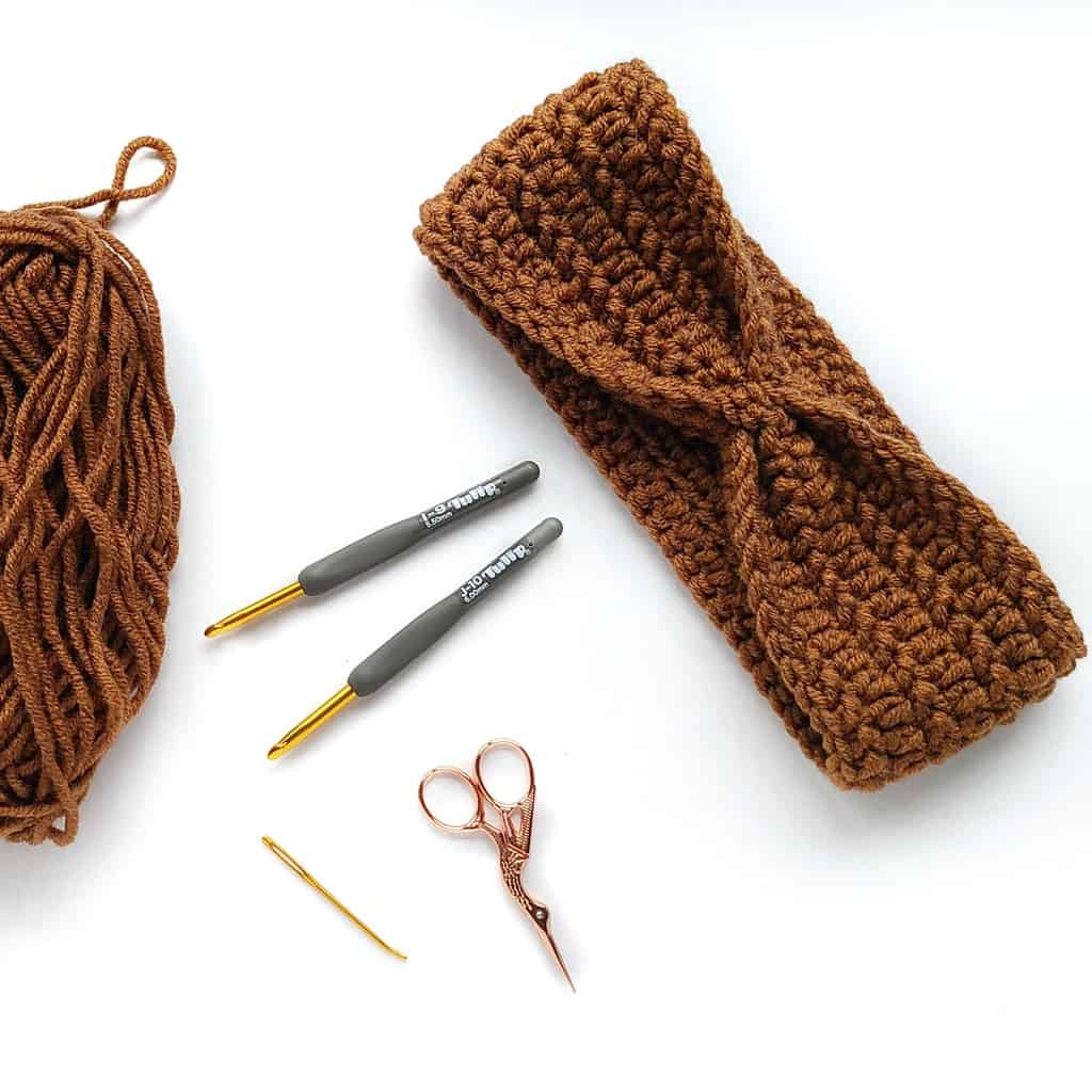 10 Unique Gift Giving Ideas for Crafters for Under $20 • Oombawka Design  Crochet