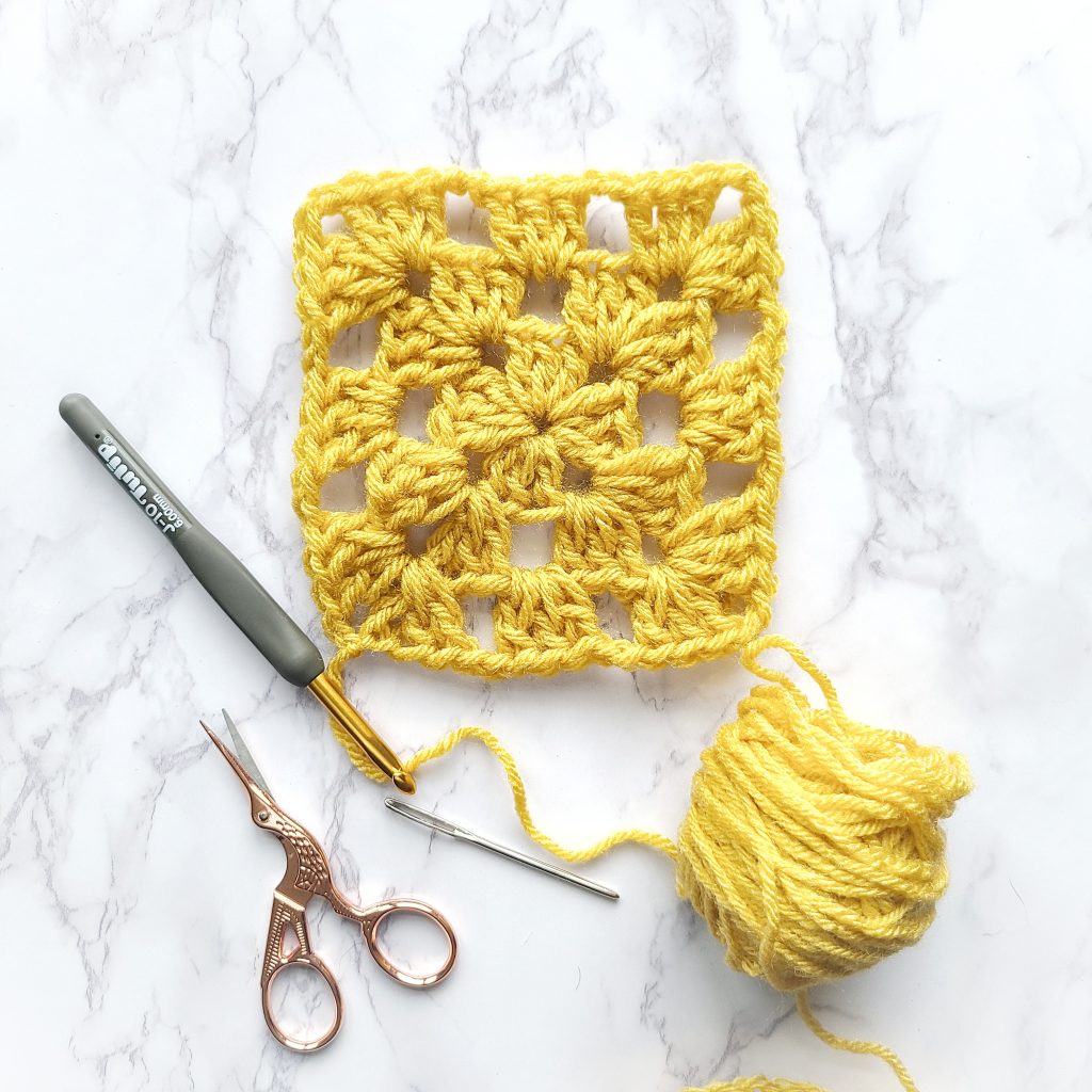 Granny square crochet pattern