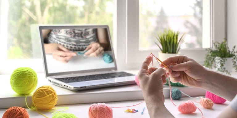 12 Best Crochet Kits for Beginners