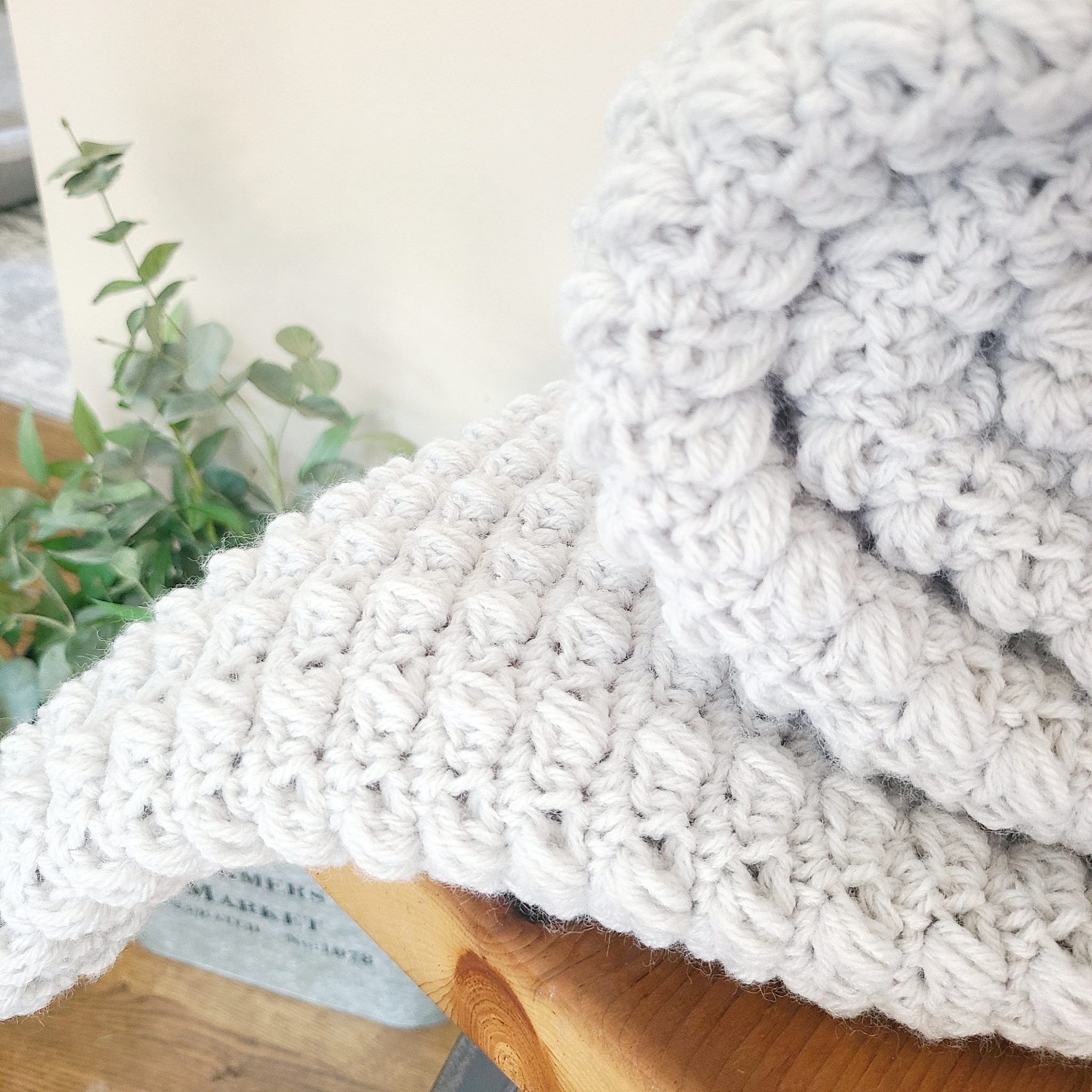 Textured Puff Stitch Crochet Blanket Pattern - Easy Crochet