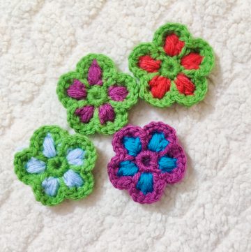 Free Crochet Flower Pattern Collection - EasyCrochet.com