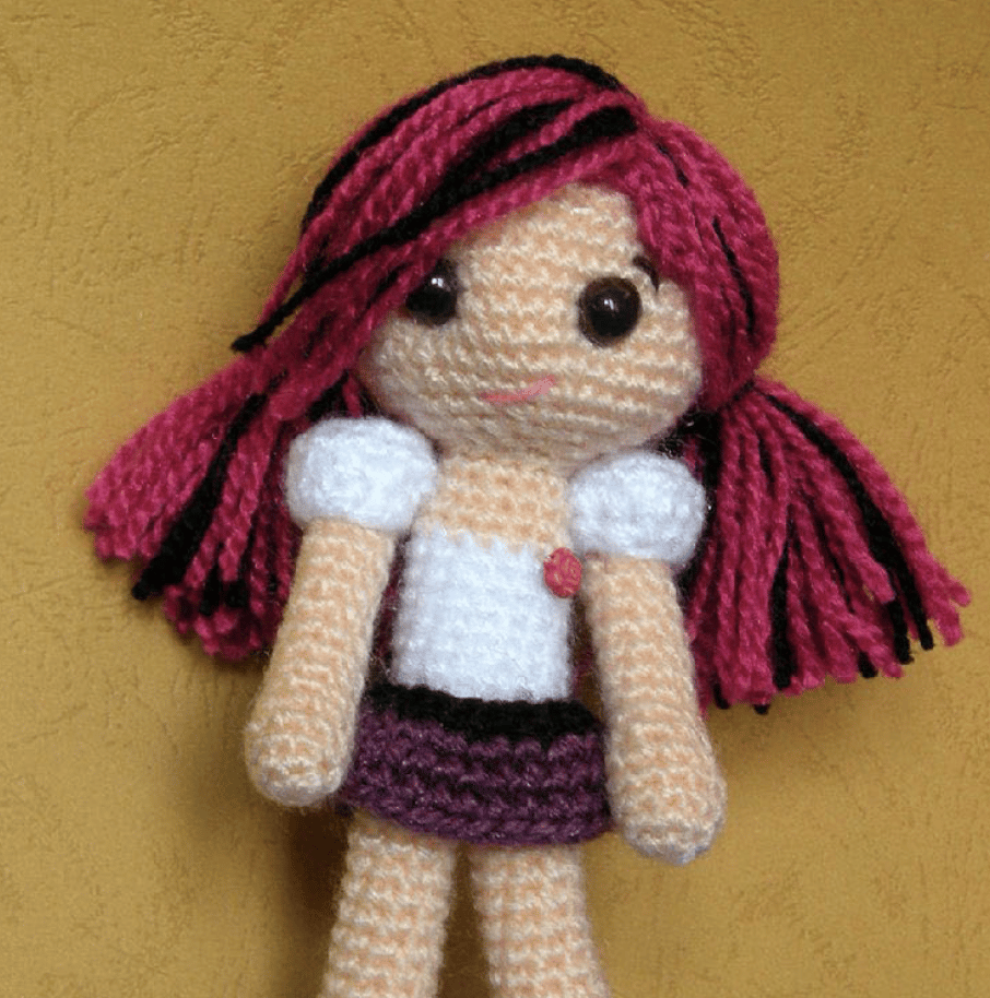 27 Free Crochet Doll Patterns + Easy Amigurumi Tips