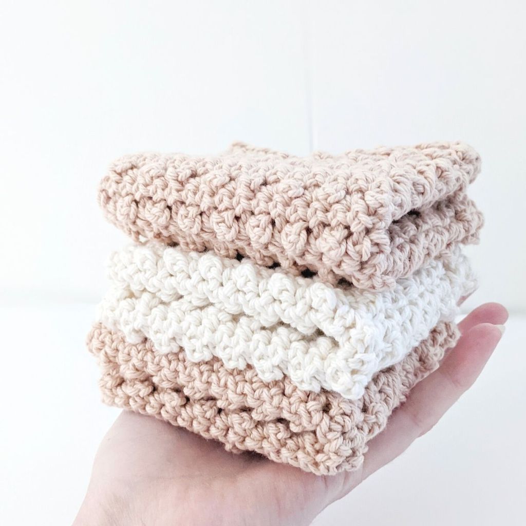 Very Basic Dishcloth Pattern. Free Pattern in 4 Sizes • Oombawka Design  Crochet