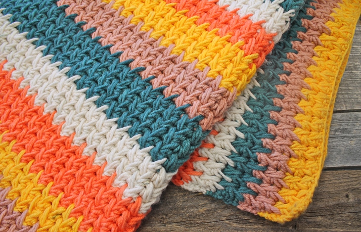Colorful Feather Stripe Blanket