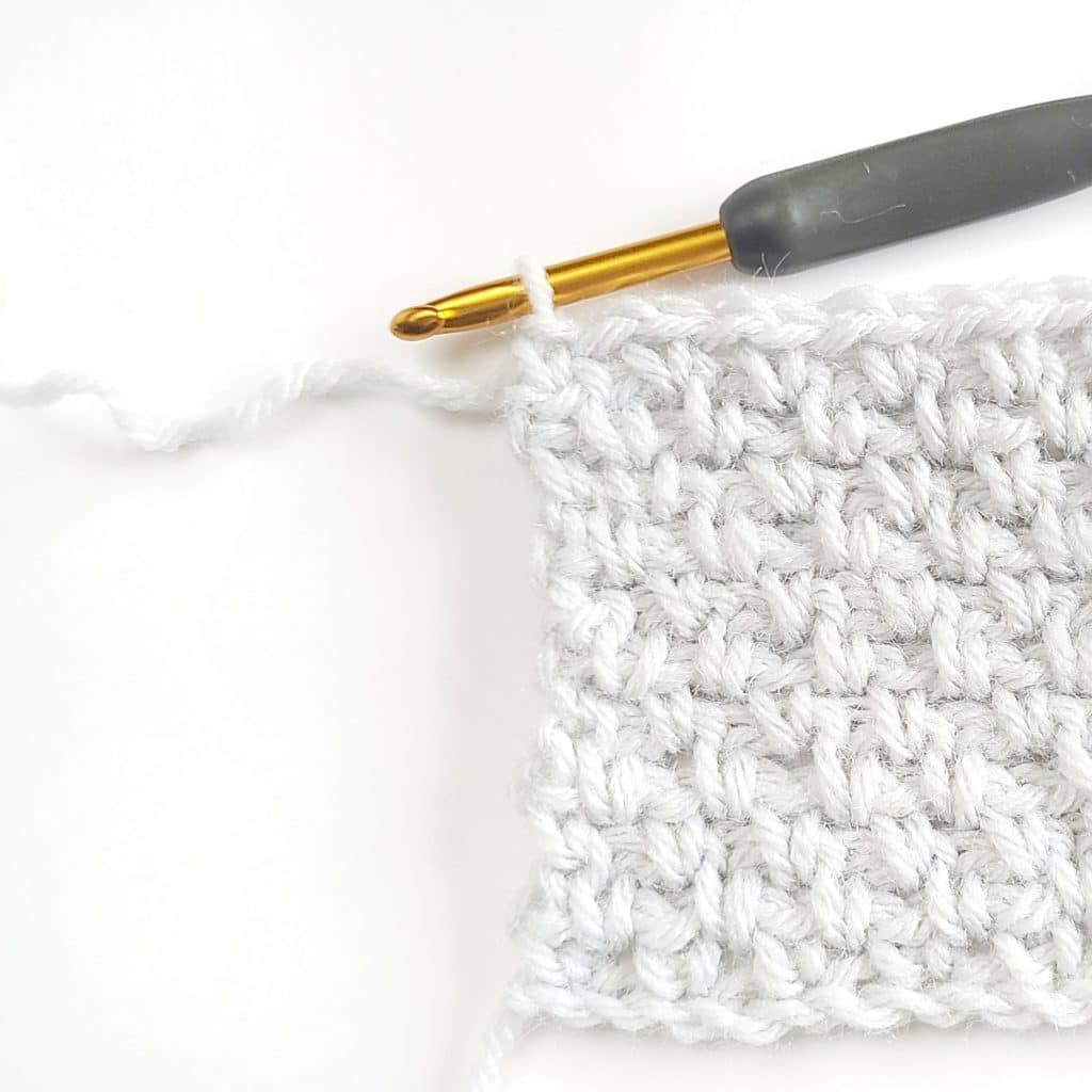 Knit Double Moss Stitch Step-by-Step Tutorial with Instructions