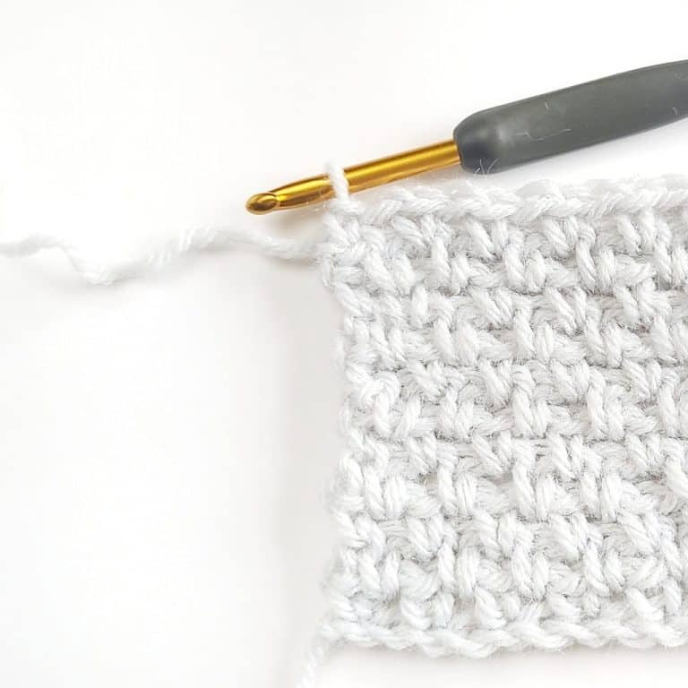 How To Crochet The Moss Stitch (Granite, Linen, Woven Stitch) Guide