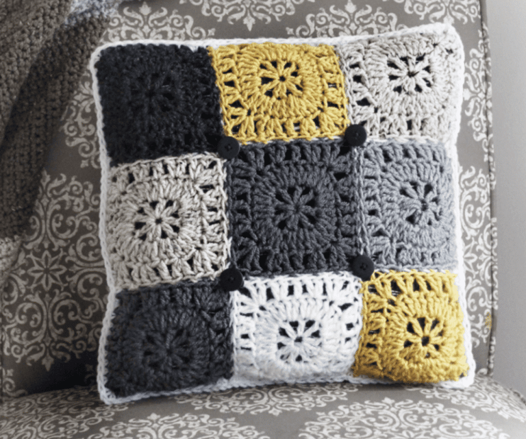 All About Making Crochet Pillow Covers