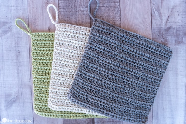 Half Moon Washcloth, a free crochet dishcloth pattern - TL Yarn Crafts