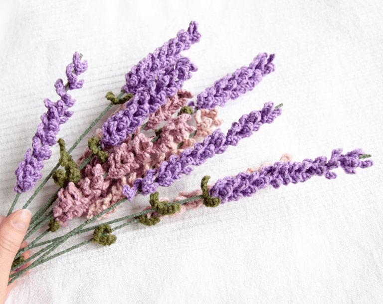 Top 20 Crochet Patterns for Flower Bouquets