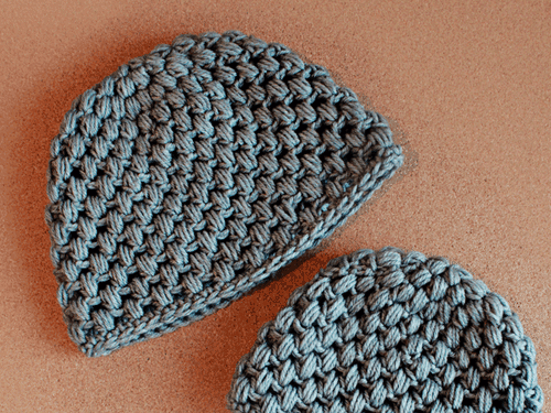 Crochet puff stitch hat pattern by Easy Crochet www.easycrochet.com