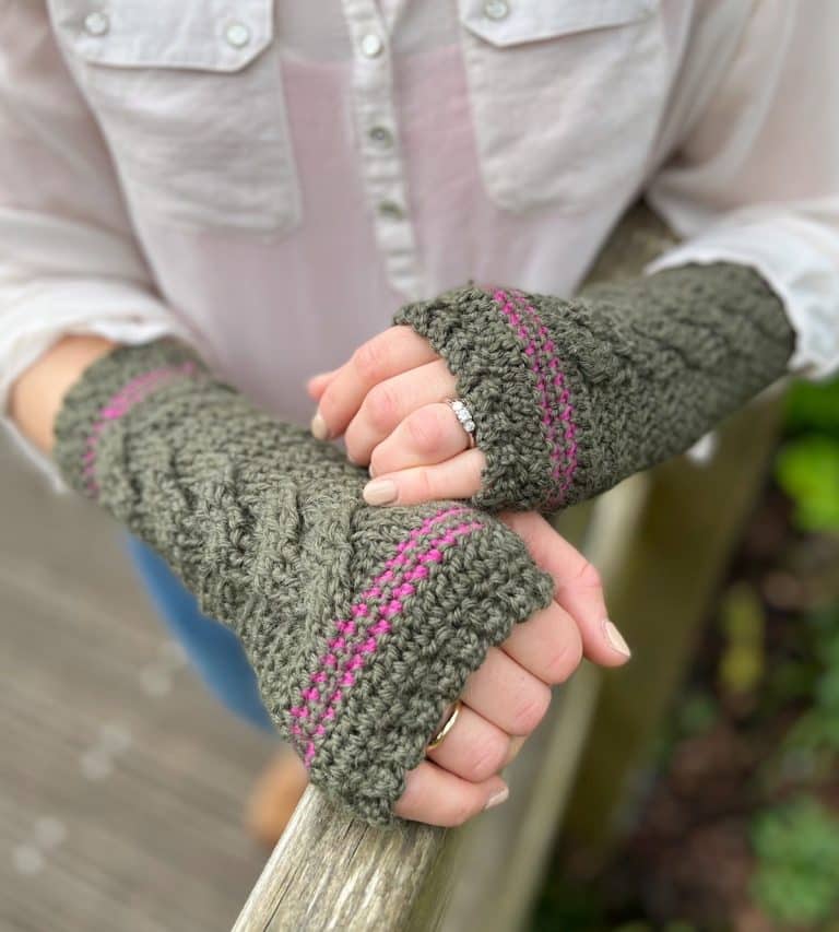 Orchard Cable Wrist Warmers