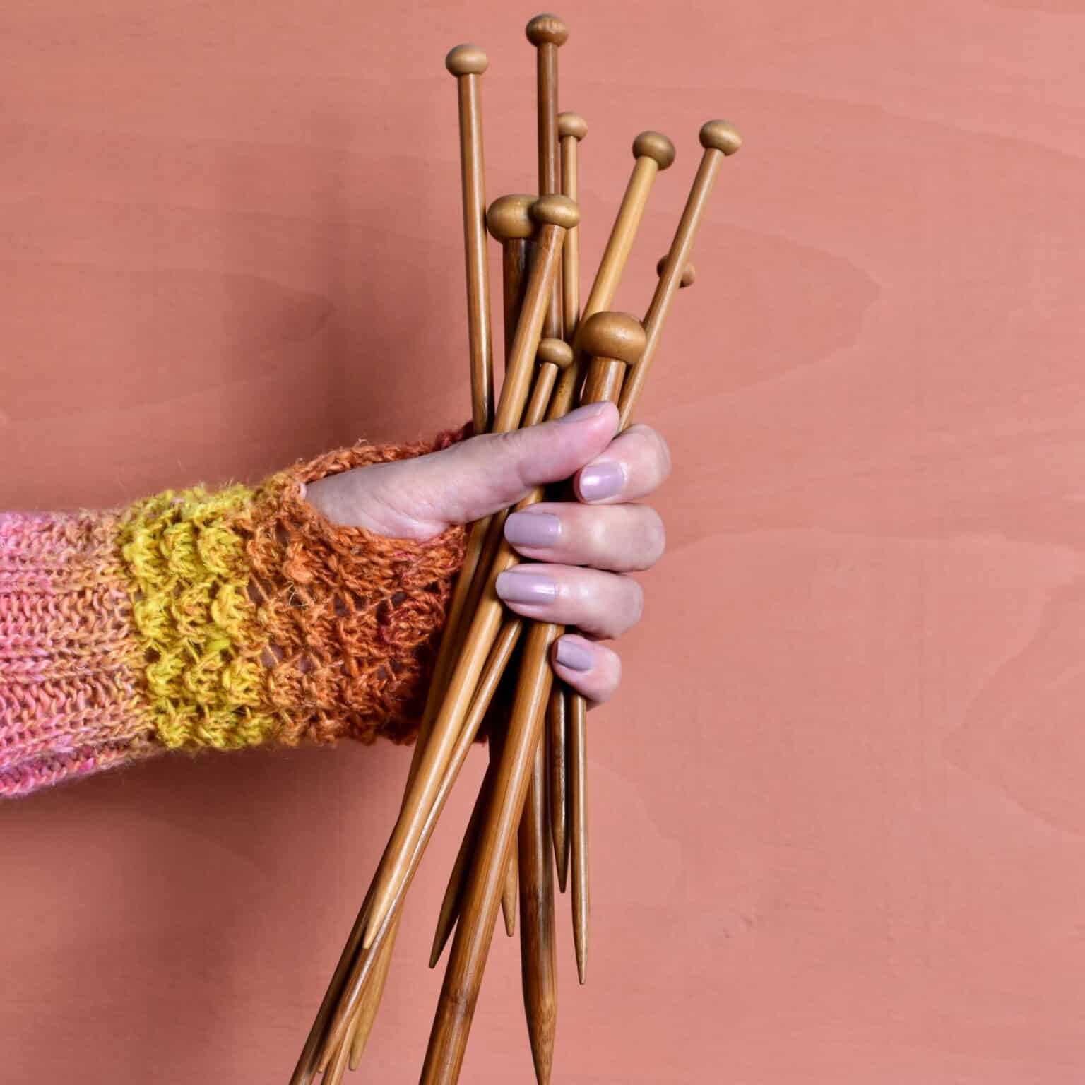 Knitting Needle Size Chart: Types & Comparisons - Easy Crochet Patterns