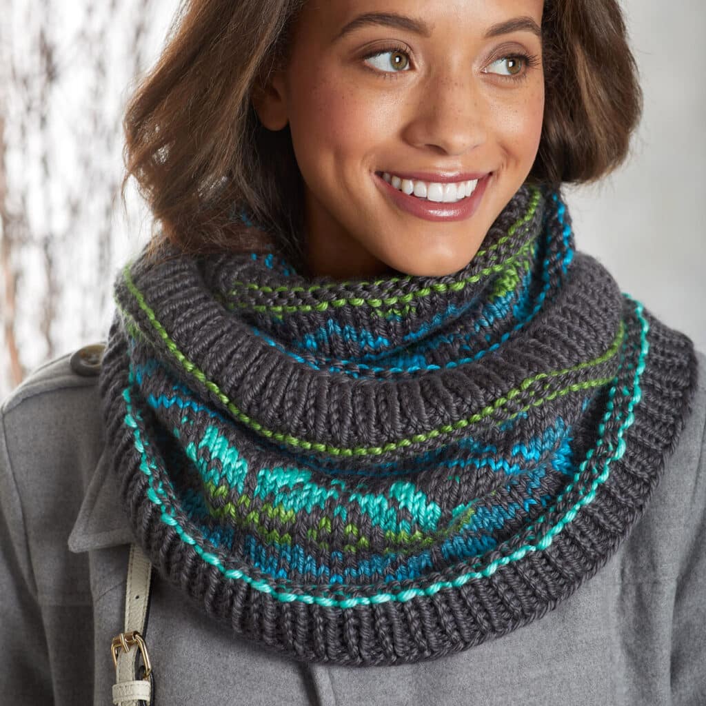 7 Soft and Snug Chunky Knit Cowls That will Make you Feel Gorgeous — Stitch  & Hustle