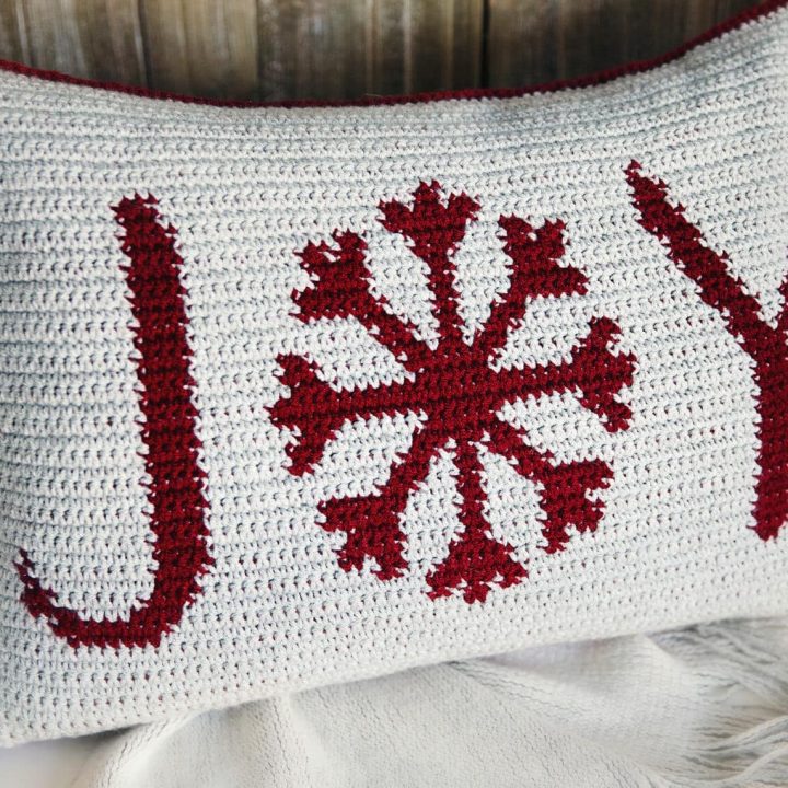 Image for Festive Christmas Throw Pillows Crochet Pattern