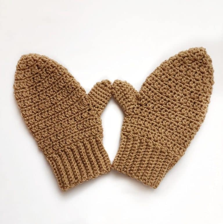 Easy Crochet Mittens (Free Pattern)