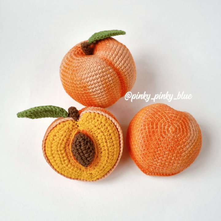 Image for Realistic Peach Crochet Pattern 