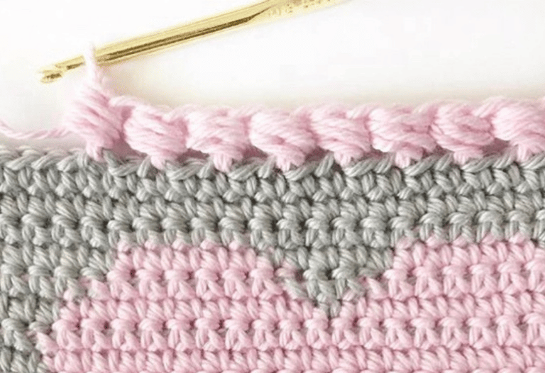 The Most Pretty & Easy Crochet Border Pattern for Beginners