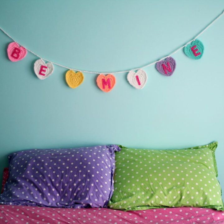 Image for Conversation Heart Garland