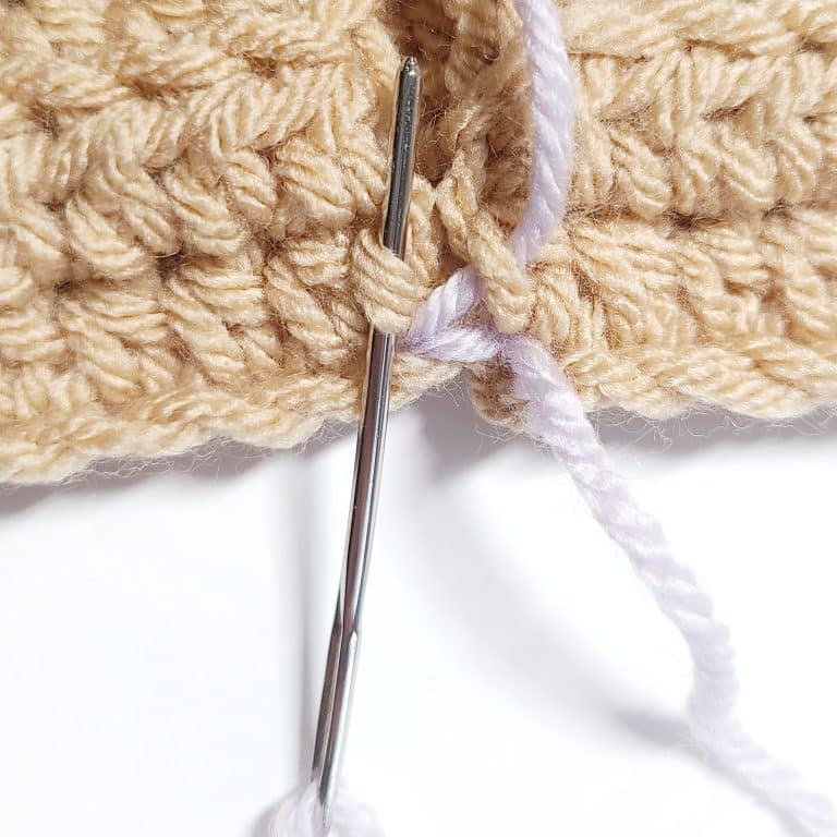 Creating Seams Using The Mattress Stitch - Easy Crochet Patterns