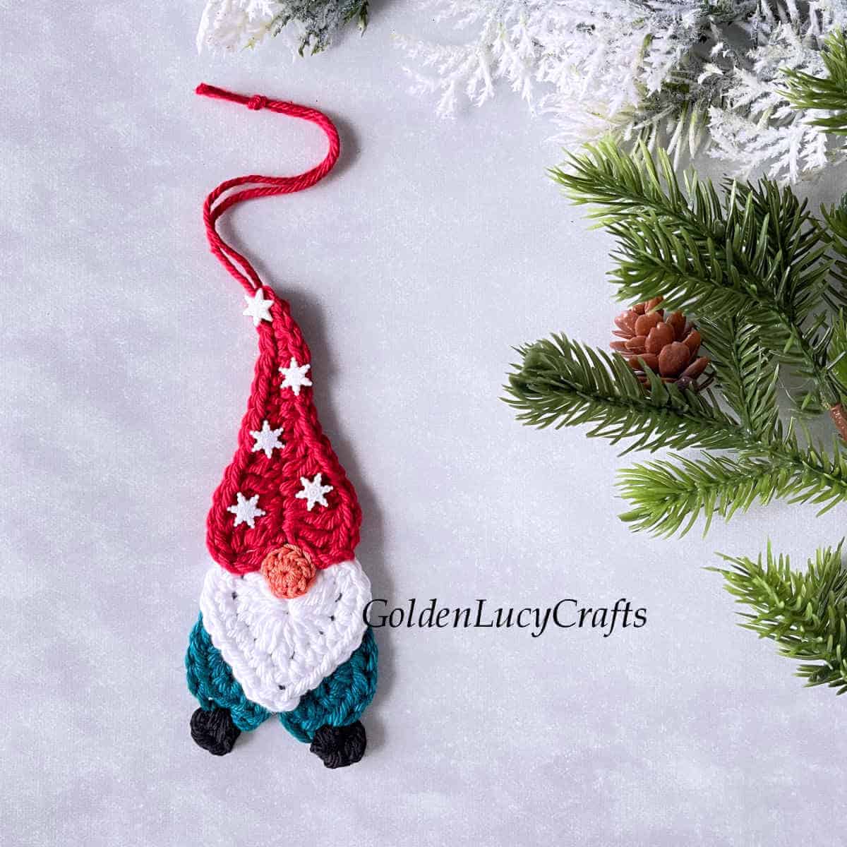 Christmas Pinwheel Lollipops – Free Crochet Christmas Pattern